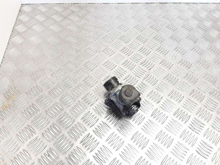 Volkswagen PASSAT B6 (2005 - 2010)  03G131501N Клапан EGR