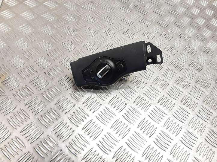 Audi A4 (2007 - 2011)  8K0941531F Включатель фонарей