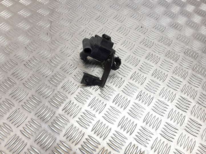 Audi A4 (2007 - 2011)  03L965561 Циркуляционный электрический двигатель