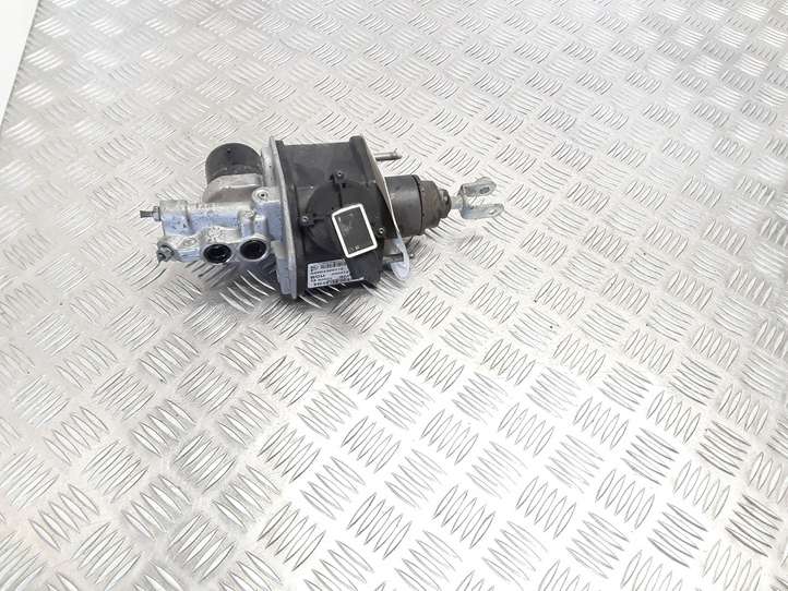 Mercedes-Benz E W211 (2002 - 2009)  0204221314 Главный тормозной цилиндр