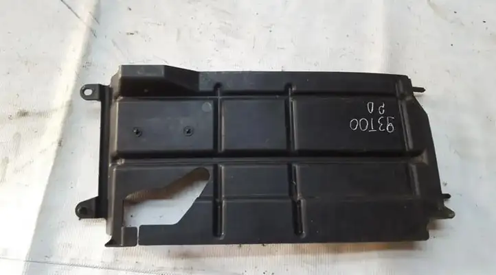 Toyota Yaris Verso (1999 - 2005) 5328952020 Прочие внешние детали — фото 1