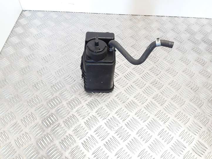 Toyota Yaris (1999 - 2003)  777040D011 Фильтр с активированным углем (топливный пар)