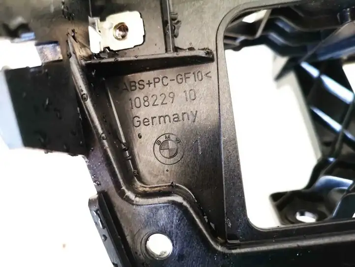 BMW 3 E90 E91 (2005 - 2012) 51457075394 Прочие внешние детали — фото 2
