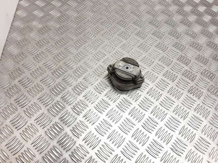 Audi A6 (2001 - 2004)  3618280 Подушка коробки передач