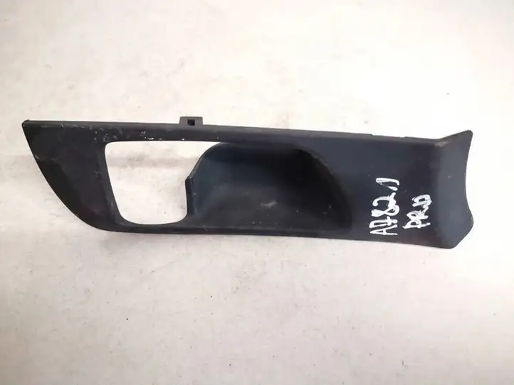 Toyota Avensis T250 (2003 - 2006) 6761505020 Прочие детали салона — фото 1