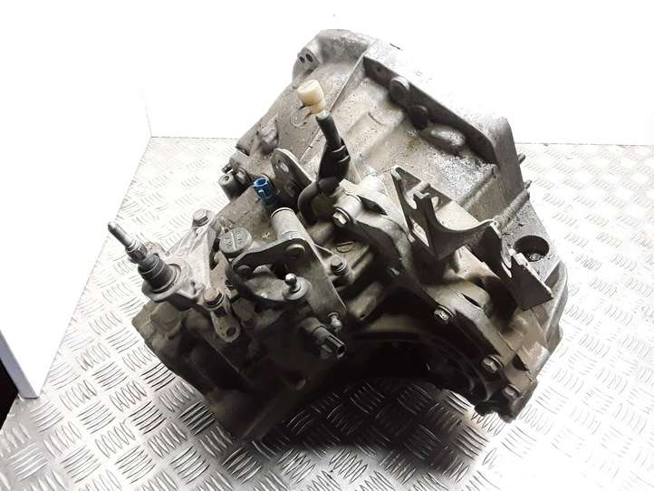 Renault Scenic II -  Grand scenic II (2003 - 2006)  8200156391 Механическая коробка передач, 6 передач