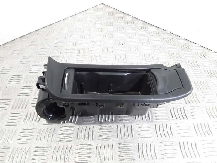 Honda Civic (2011 - 2017)  GN62112060 Ящик для вещей