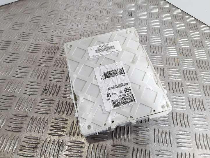 Ford Kuga I (2008 - 2012)  DV6T14A073 Mодуль kомфортa