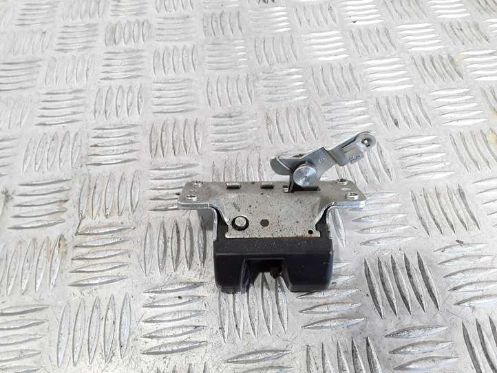 Opel Meriva (2002 - 2006)  90563999 Замок задней крышки