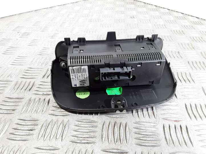 Opel Meriva (2002 - 2006)  13208191 Экран/ дисплей / маленький экран