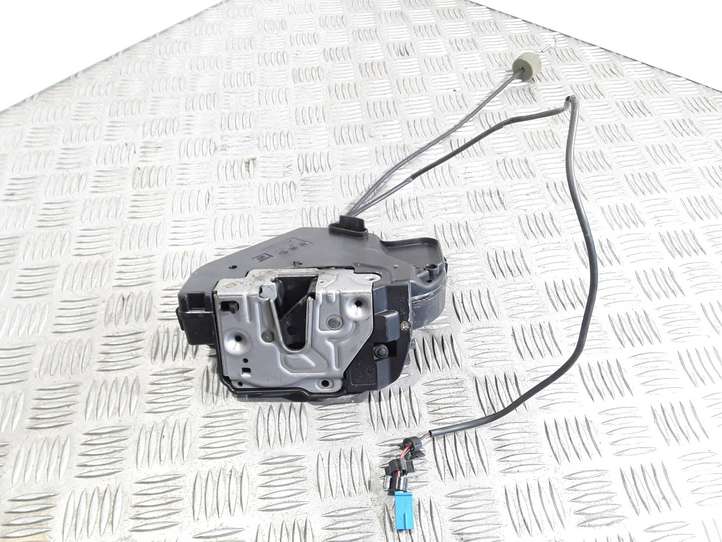 Mercedes-Benz E W211 (2002 - 2009)  004141112632 Замок задней двери