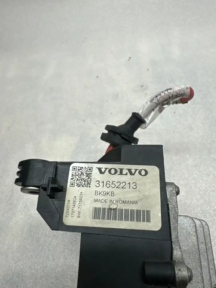 Volvo S90, V90 (2016 - 2020) 31652213 Блок управления аккумулятором — фото 2