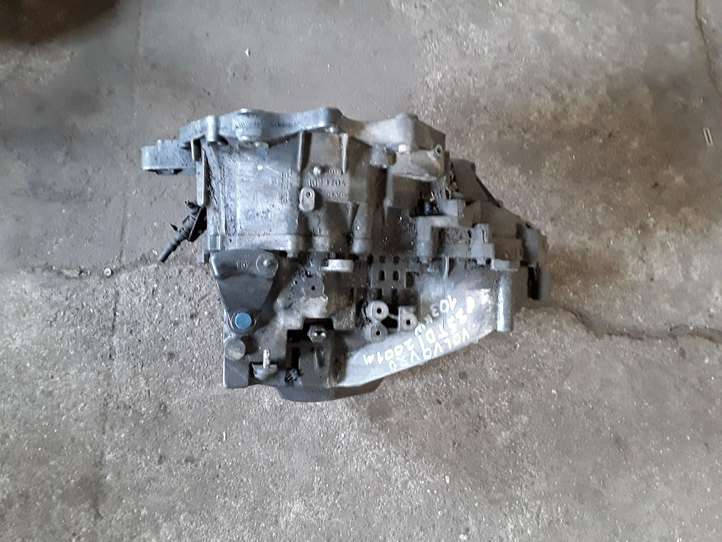 Volvo V70 (2000 - 2004)  1023704 Механическая коробка передач, 5 передач
