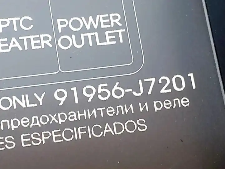 Kia Xceed (2019 - 2022) 91261J7080 Блок предохранителей (комплект) — фото 2