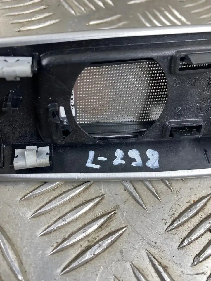 Audi A8 S8 D4 4H (2010 - 2014) 4H0868144 Накладка бокового динамика — фото 3