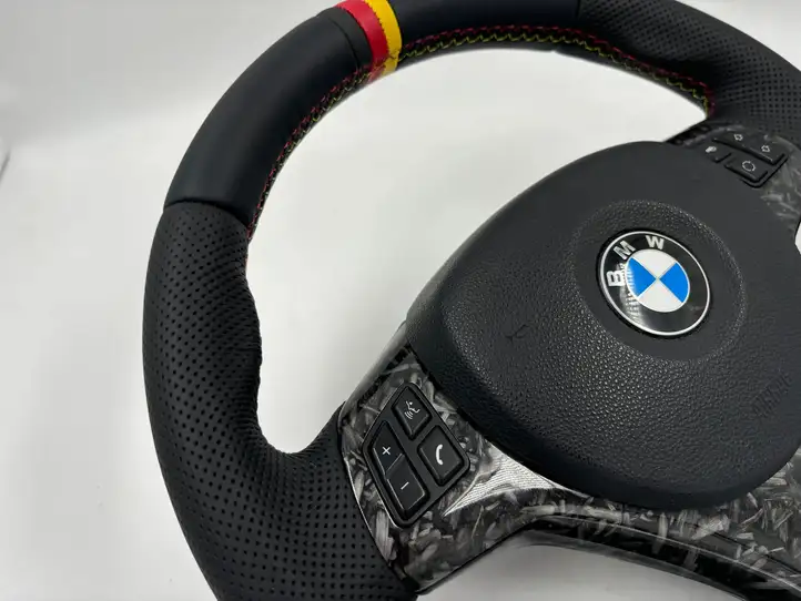 BMW X1 E84 (2009 - 2015) Руль — фото 1