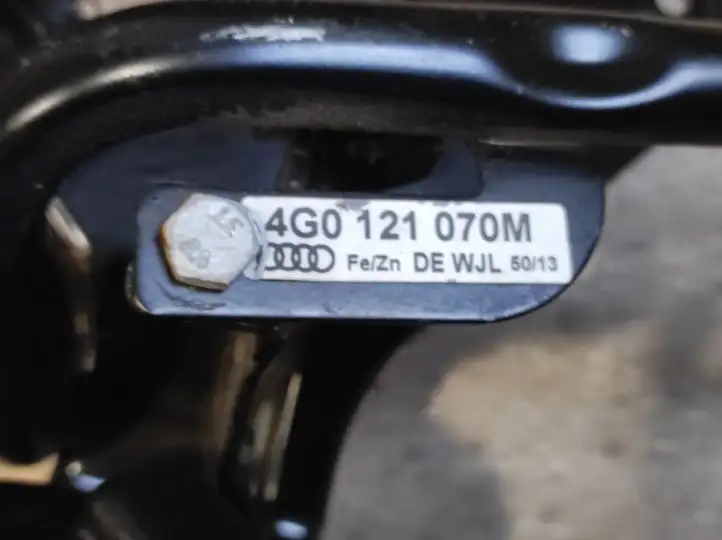 Audi RS7 C7 (2014 - 2018) 70363505 Насос вторичного воздуха — фото 5