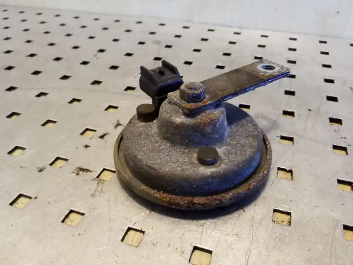 Volkswagen Crafter (2006 - 2016) Звуковой сигнал — фото 2
