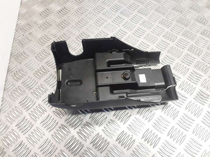 Audi S5 8T (2011 - 2016)  8K0253516C Отделка рулевой колонки
