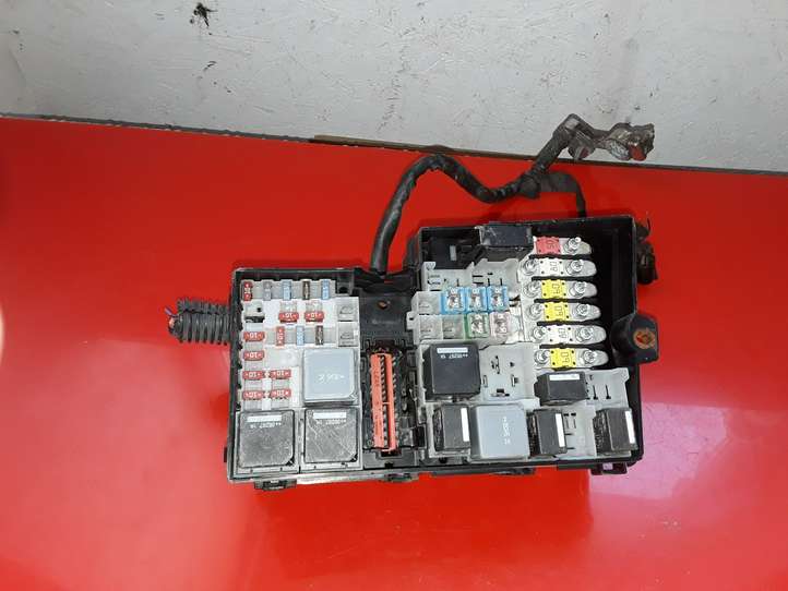 Ford Focus (2005 - 2008)  3M5T14A067BC Блок предохранителей