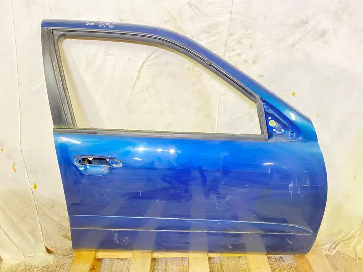 Nissan Primera (2000 - 2001) Дверь — фото 1