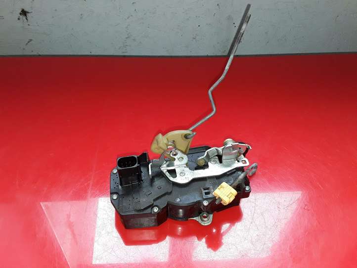 Cadillac SRX (2003 - 2006)  R10373663 Замок задней двери