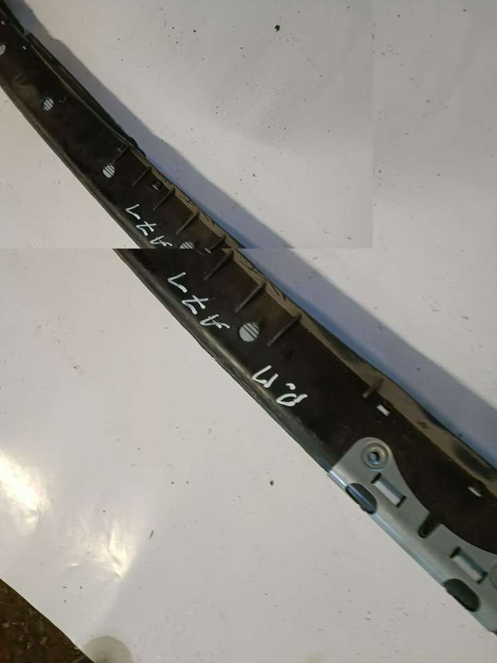 Mercedes-Benz C W203 (2000 - 2007)  203860100511030 Звукоизоляция крыши