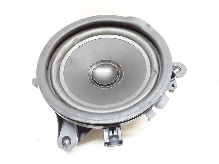 Volvo XC90 (2002 - 2006)  8633109 Громкоговоритель (громкоговорители) в передних дверях