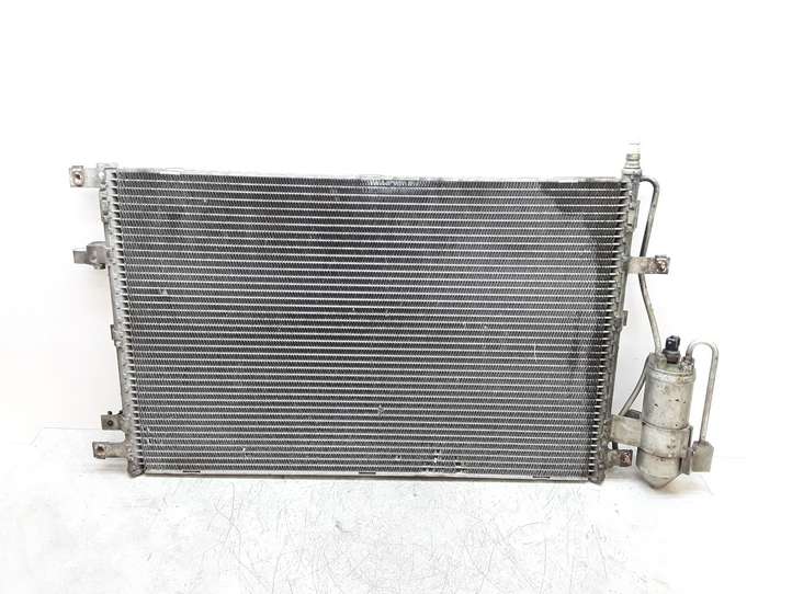 Volvo XC90 (2002 - 2006)  30665562 Радиатор охлаждения кондиционера воздуха