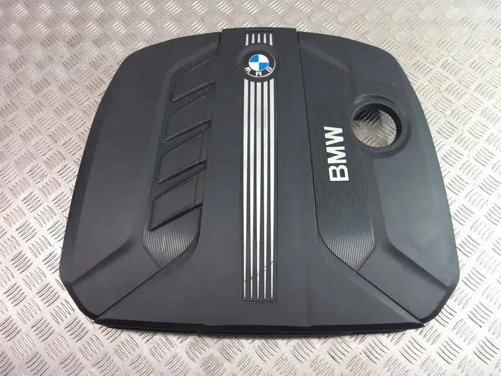 BMW 5 F10 F11 (2009 - 2016) 7802847 Крышка двигателя декоративная — фото 1