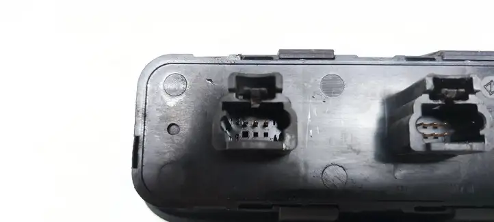 Citroen C5 (2001 - 2004) 53269700 Кнопка стеклоподъемников — фото 5