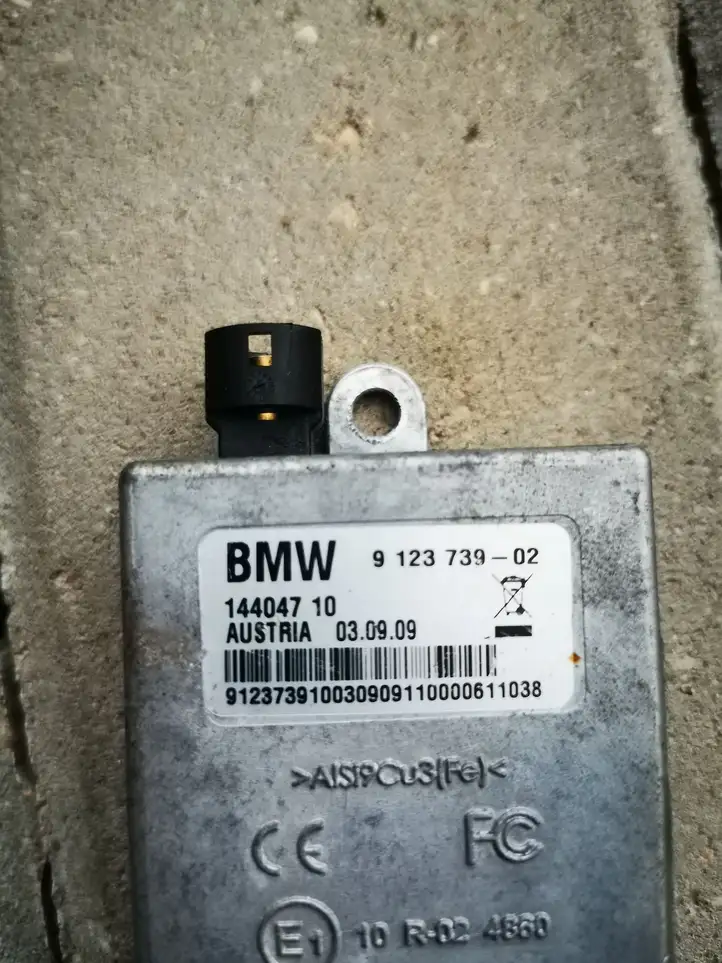 BMW 7 F01 (2008 - 2016) 9123739 USB модуль — фото 3