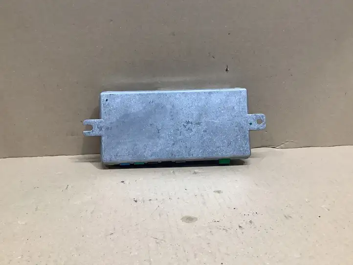 Volvo XC60 (2017 - )  32243137 Модуль блока управления камерой