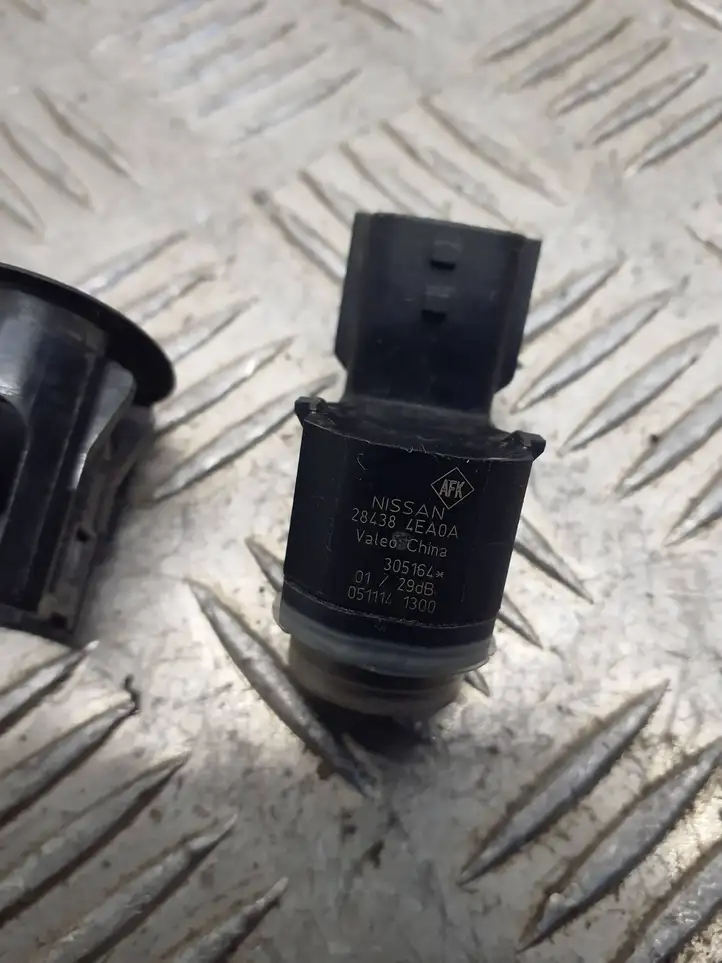 Nissan Qashqai (2013 - 2017)  284384EA0A Датчик (датчики) парковки