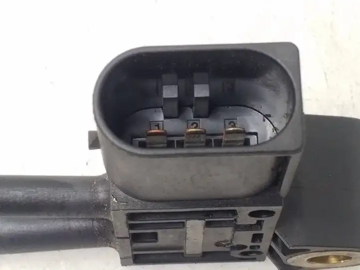 Mercedes-Benz E W211 (2002 - 2009)  170718T0117E Другой датчик