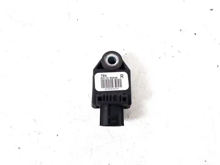 Toyota Avensis T250 (2006 - 2009) 89173-05040 Датчик удара SRS — фото 1