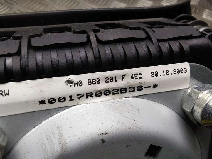 Volkswagen Transporter-Caravelle (2003 - 2009)  7H0880201F Подушка безопастности руля
