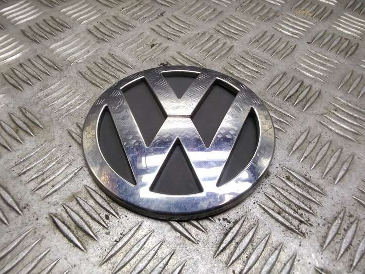 Volkswagen Transporter-Caravelle (2003 - 2009)  7H0853630B Значок производителя / буквы модели
