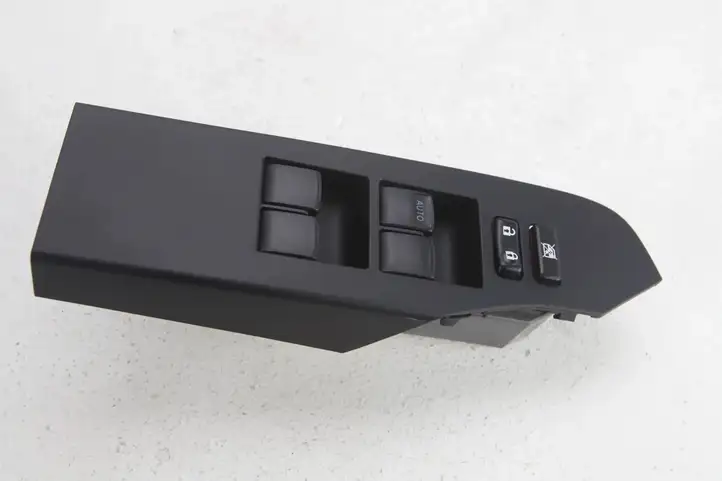 Toyota Auris E180 (2012 - 2018) 74232-02E20 Кнопка стеклоподъемников — фото 2