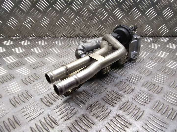 Volkswagen Phaeton (2002 - 2008)  07Z131511G Охладитель EGR