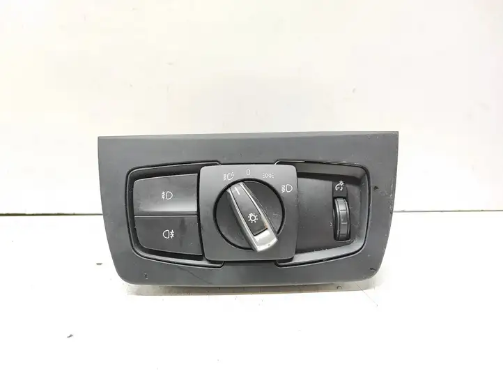 BMW 3 F30 F35 F31 (2012 - 2018) 9265303 Включатель фонарей — фото 1