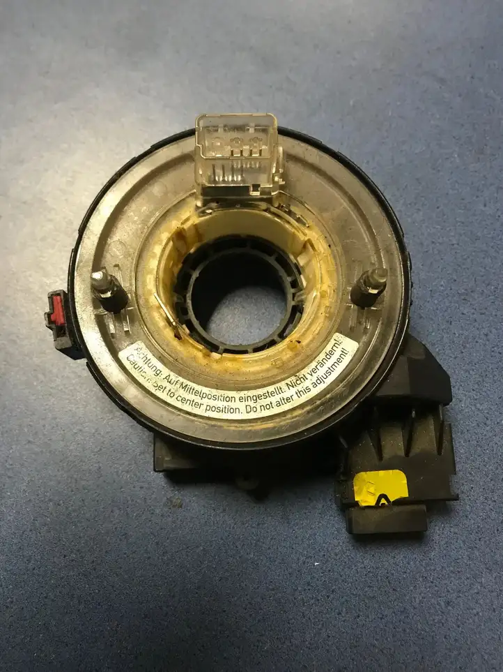 Audi A3/S3 8P (2008 - 2013) 1K0959653D Контактное кольцо SRS — фото 1