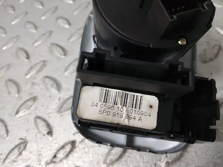 Seat Toledo III (5P) (2004 - 2009) 5P0919094A Включатель фонарей — фото 3