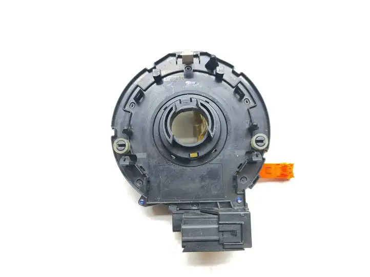 Toyota Corolla Verso E121 (2004 - 2007) 06H0872 Контактное кольцо SRS — фото 1