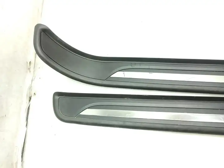 BMW 3 E92 E93 (2005 - 2014) 7120763 Внутренняя обшивка порога (комплект) — фото 2