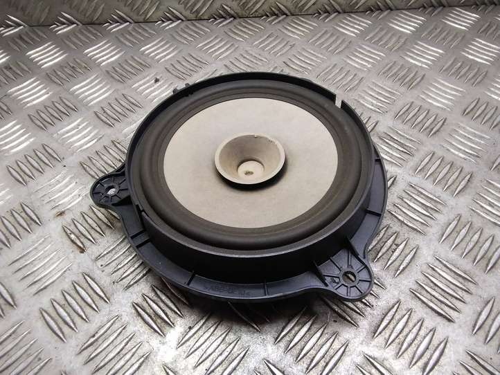 Nissan Qashqai (2006 - 2010)  281569U00A Громкоговоритель (громкоговорители) в задних дверях