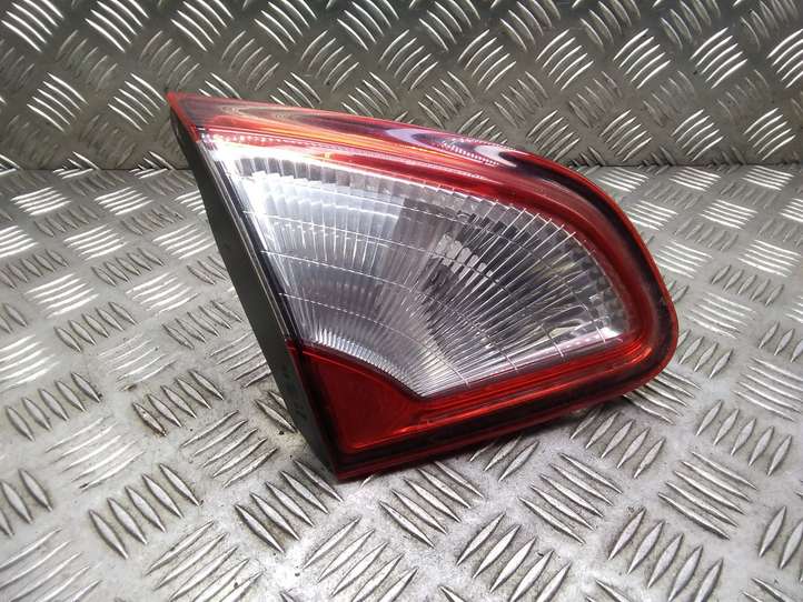 Nissan Qashqai (2006 - 2010)  89503189 Задний фонарь в крышке багажника