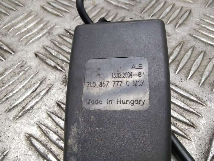 Volkswagen Touareg I (2002 - 2010)  7L0857777C Передняя звукоизоляция