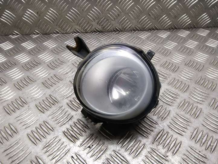 Volkswagen Touareg I (2002 - 2010)  7L5941699D Передняя противотуманная фара