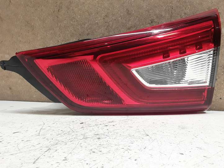 Nissan Qashqai (2013 - 2017)  265504EA5C Задний фонарь в крышке багажника